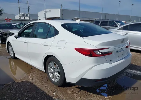 2025 Toyota Camry Le из США, поврежденный, VIN 4T1DAACK7SU009304